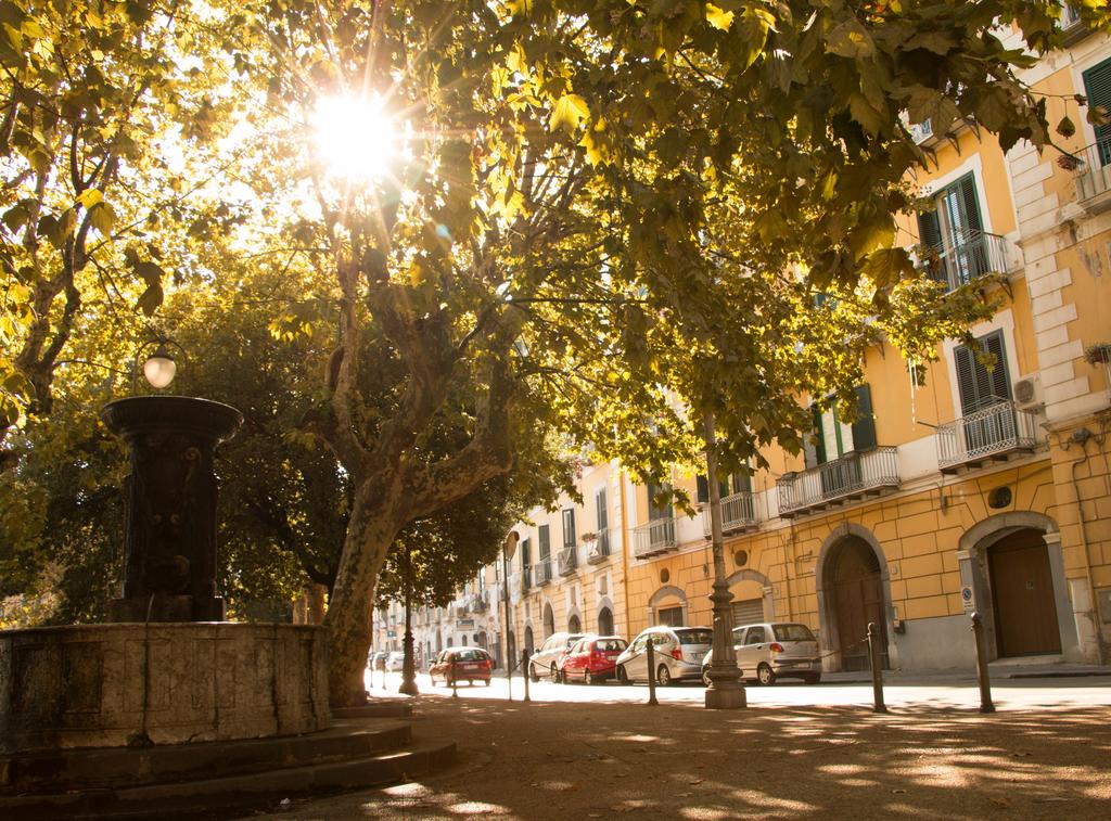 Piazza Alario, il progetto divide amministrazione e residenti