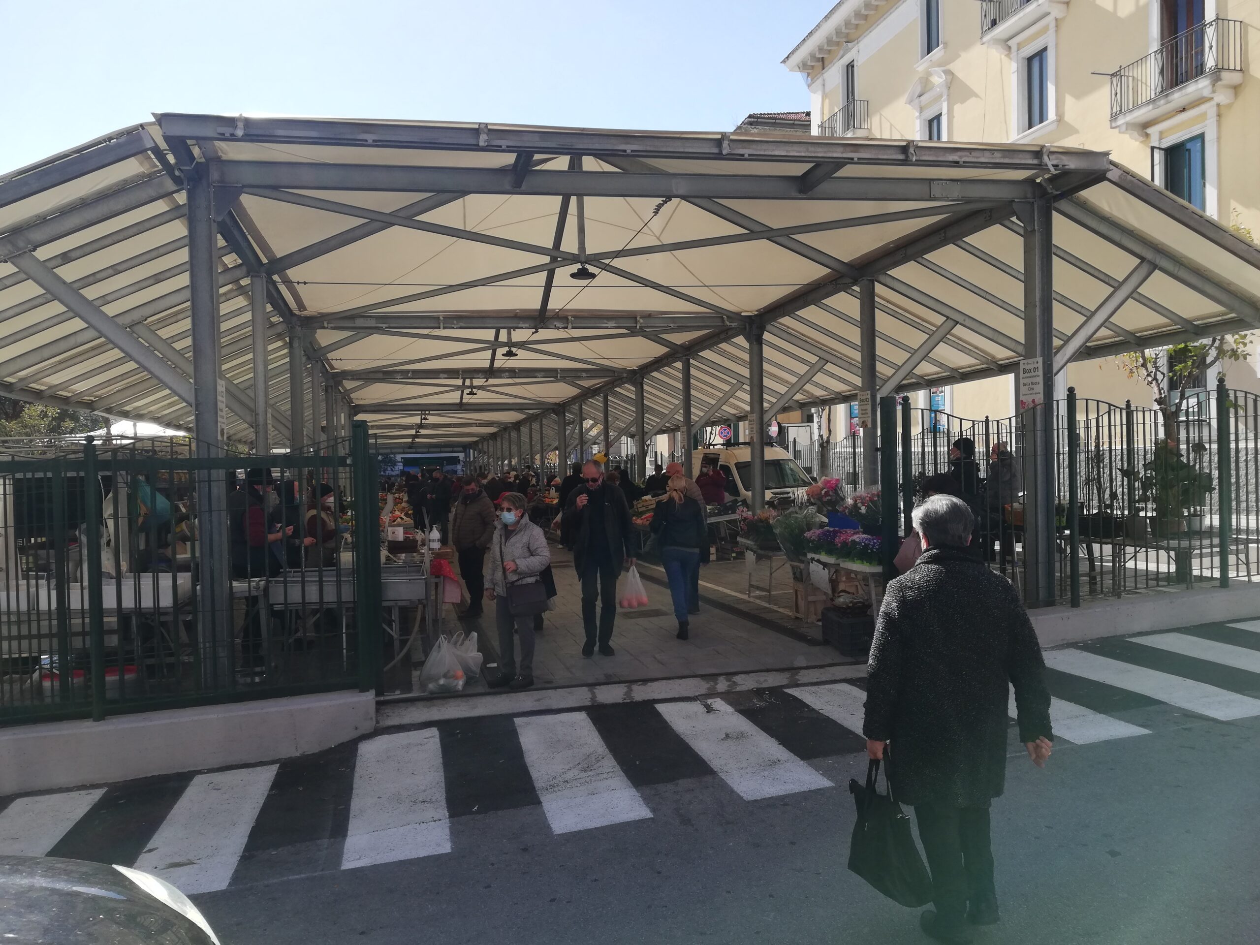 Riapre il mercato a via Piave; libera Piazza Casalbore