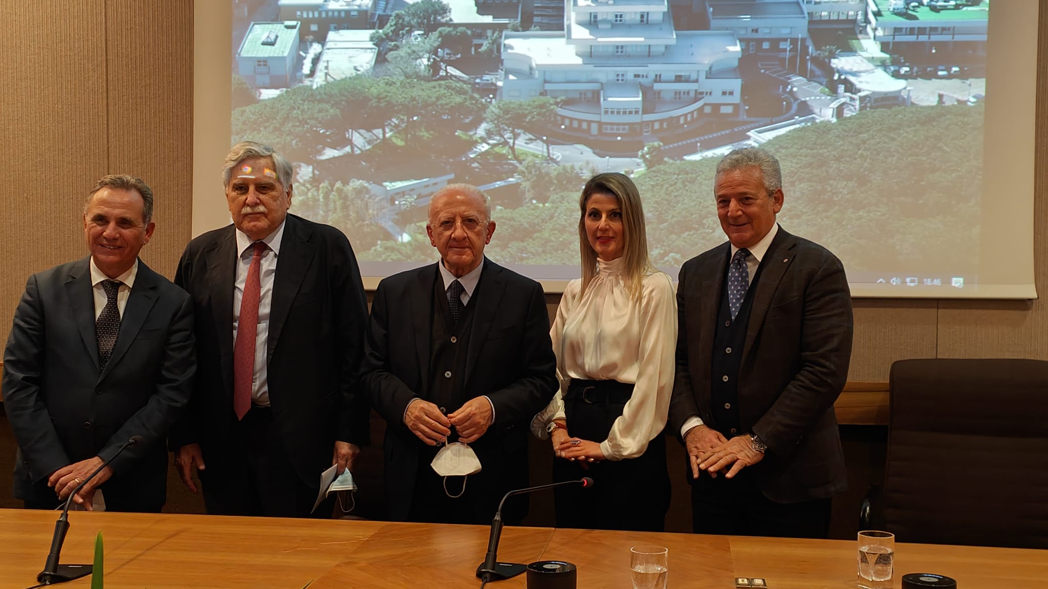 Campolongo Hospital: nasce il nuovo reparto di Radiodiagnostica; all’inaugurazione presente il governatore Vincenzo De Luca